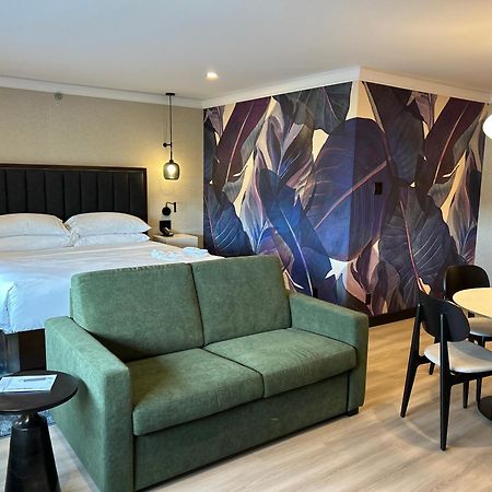Sheraton Laval Hotel Dış mekan fotoğraf